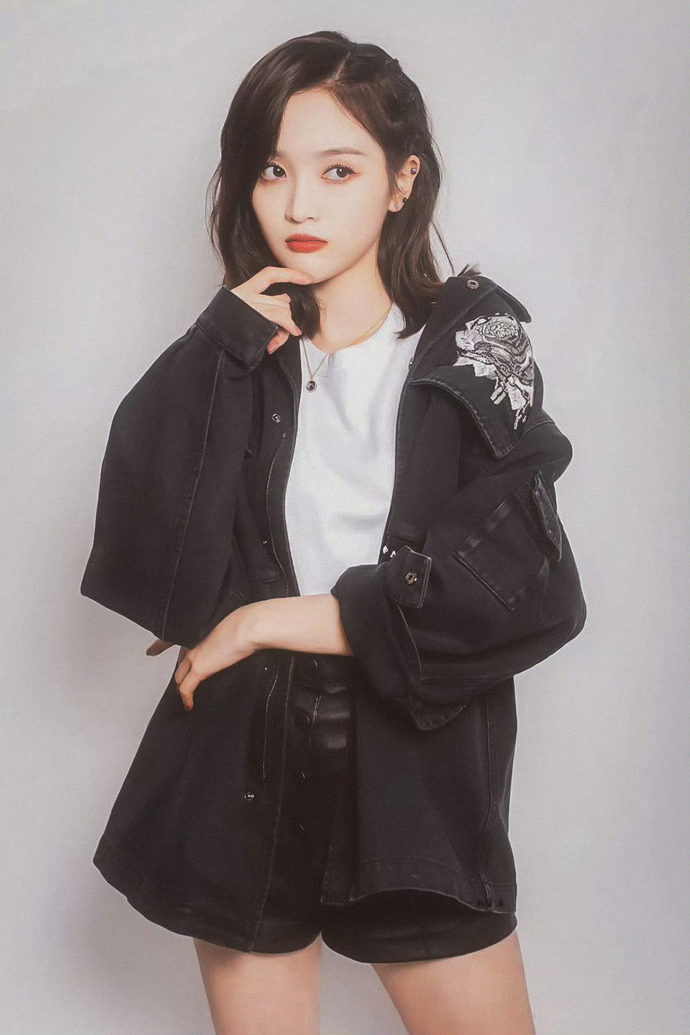 吴宣仪辛凌wxy吴宣仪朋友们今天也给来like一下嘛