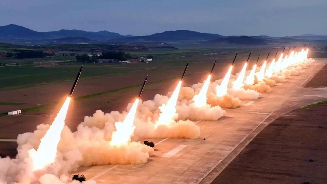 要么不打，要打就打狠的！ 中日若真开战，15分钟定胜负？ 日本被高估的军