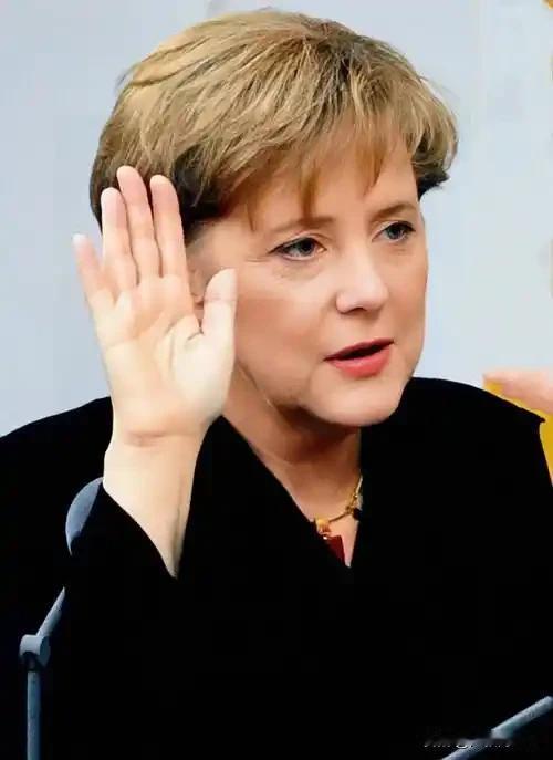 德国人悄悄怀念默克尔？四分之一民众盼铁娘子回归，背后原因让人深思老铁们，最