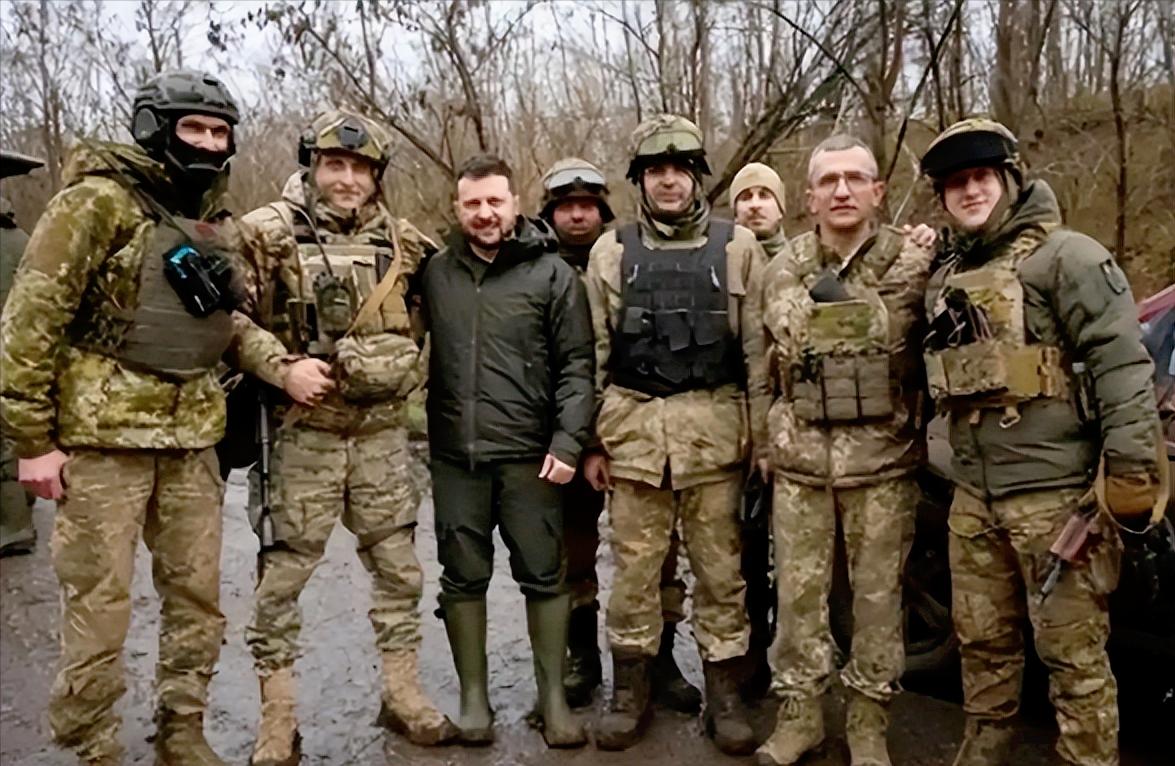 顿涅茨克这地方打疯了，红军城成了俄乌冲突的“主战场”，巷战打得比之前的巴赫穆特