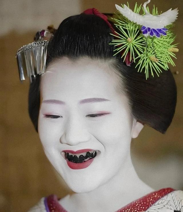 几千年来所有的中日战争都是在中原本土和藩属国地盘作战，没在日本本土作战，赢了有赔