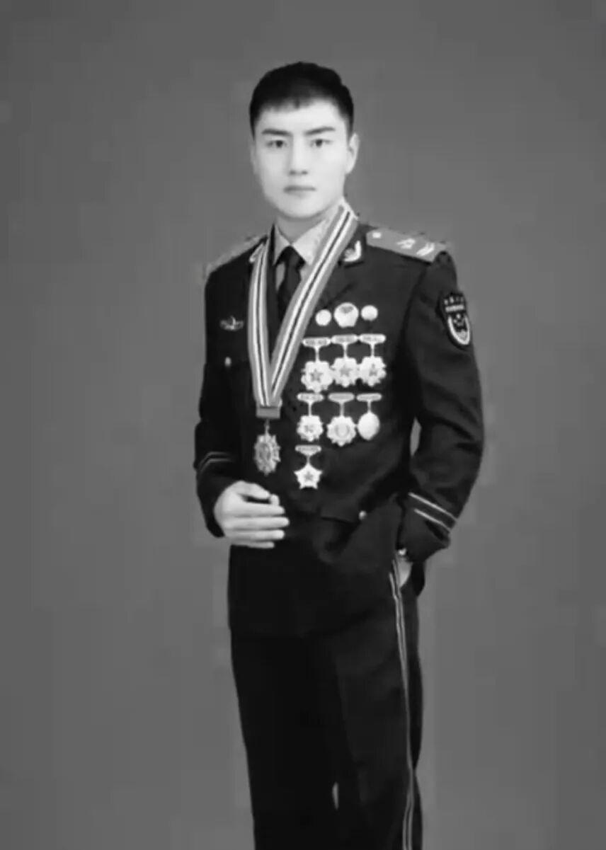 河北三男子营救落水女子四人均遇难，包括两名退役军人3月30日深夜11点半，