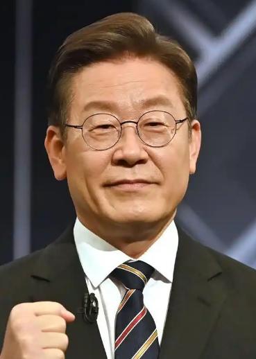黄海突发恶性纠纷！韩国海警扣押我方渔船致人员身亡5月9日，韩联社对外公开一则