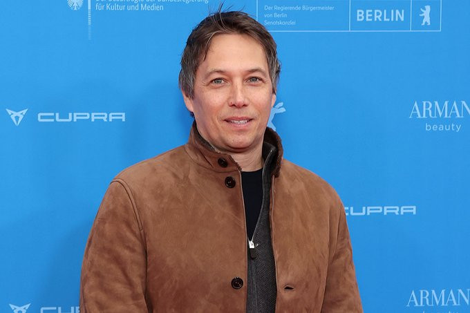 凭借《阿诺拉》拿下奥斯卡的肖恩·贝克，在柏林电影节上公开了他的下一部新片计划。这