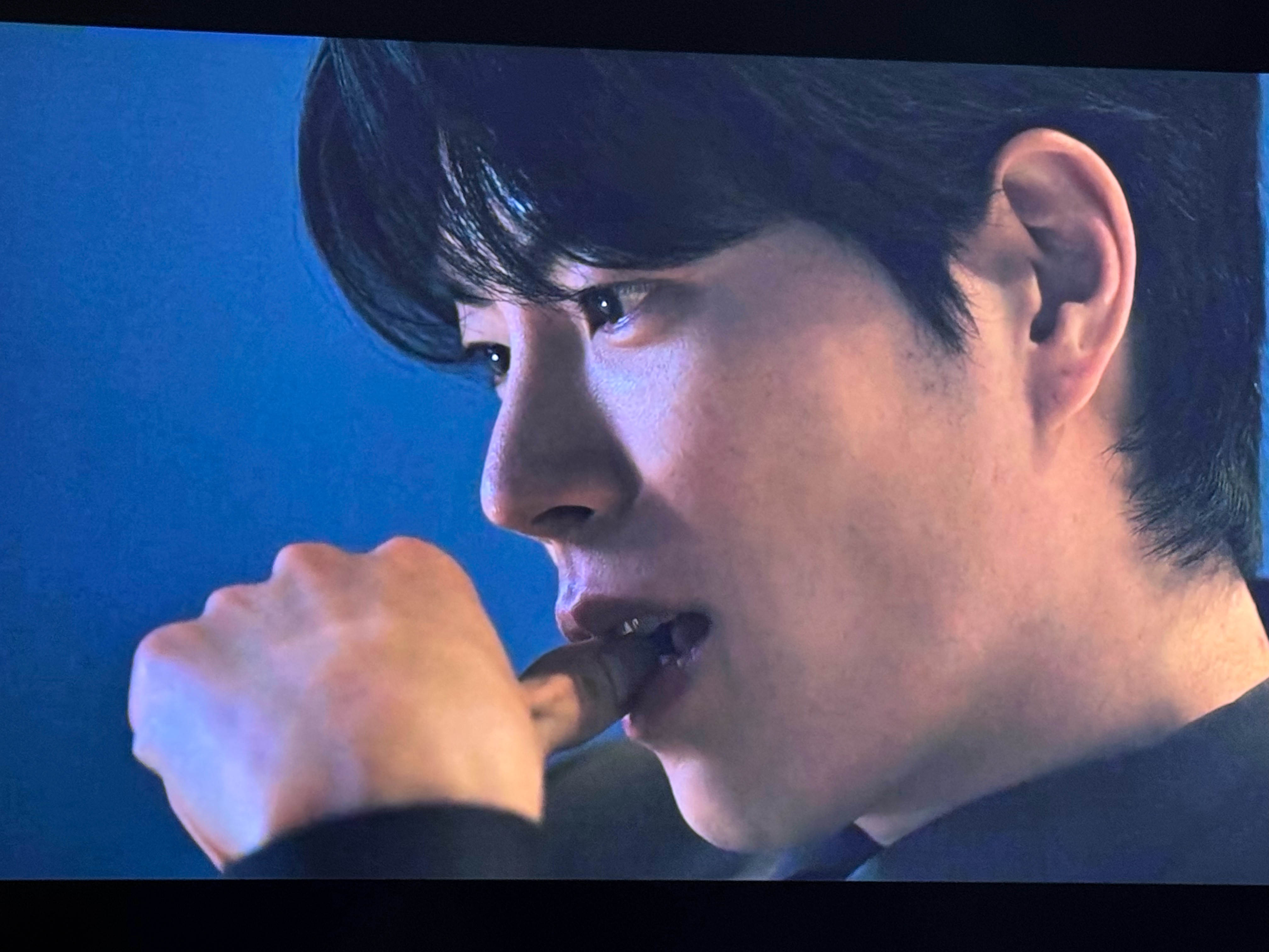 卧槽男四更难看啊把美女衬托的更美了甚至看男二也顺眼了