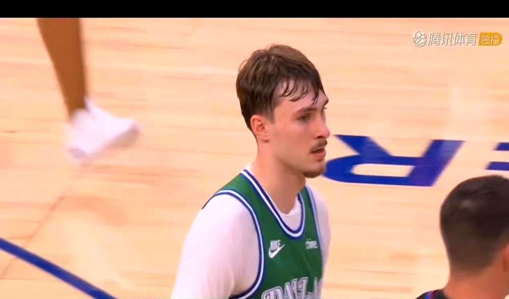 19岁拿1400万，把6200万的老大哥打回更衣室19岁拿1400万，把6