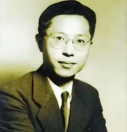 1940年，《雷雨》作者曹禺，出轨一个23岁的女学生，他的清华才女妻子得知此事后