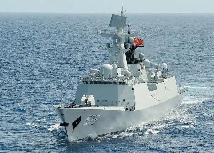 中国海军这回动真格？3艘054A开到菲律宾家门口！事情发生在2026年9月27