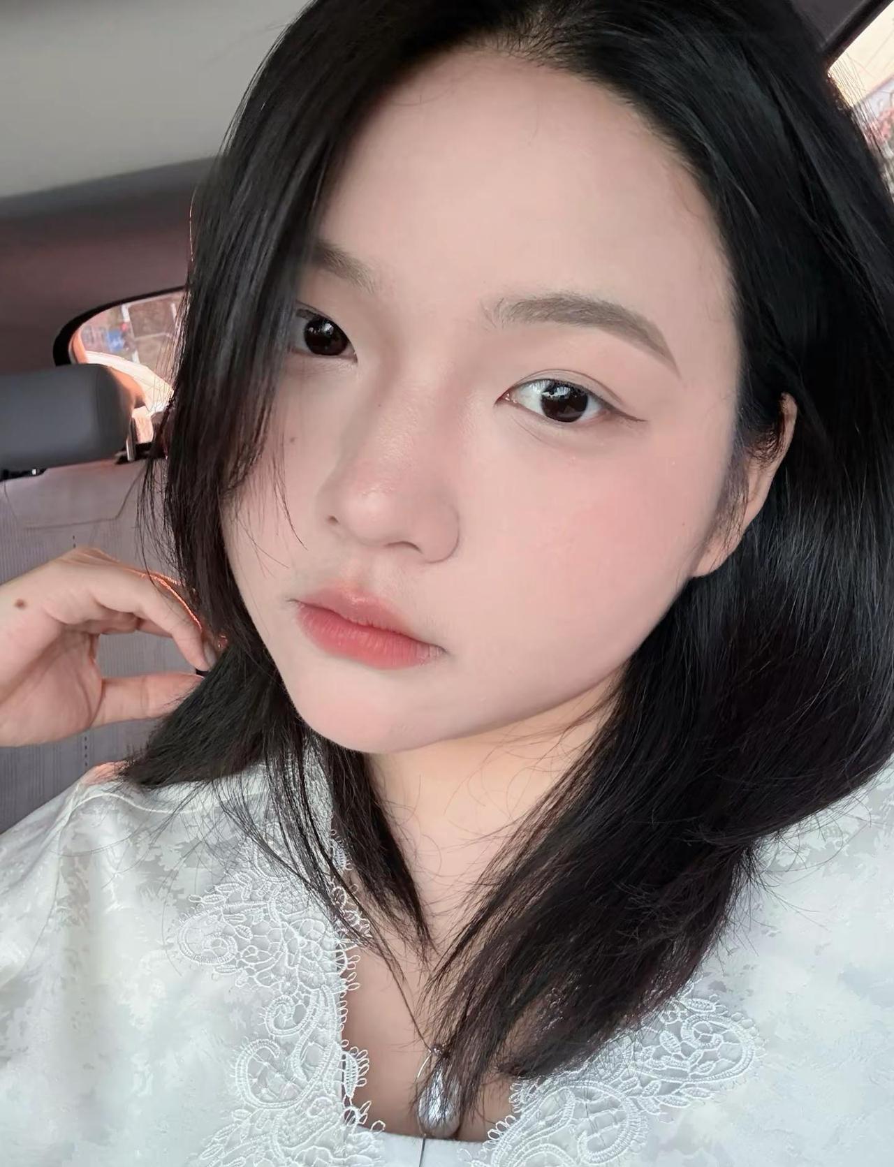 MayIloveyou˶⦁༝⦁˶翻斗花园小美睡出八块腹肌的小猫咪装