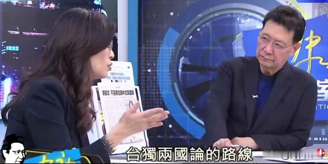 赵少康破例独邀郑丽文：一场迟来的“最高规格”承认《少康战情室》昨晚镜头前，赵