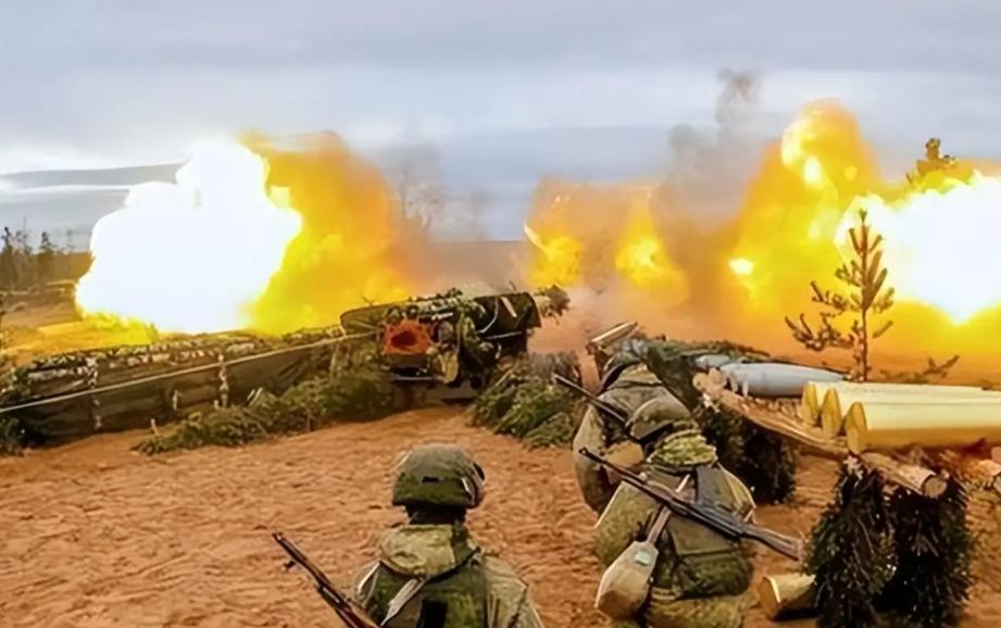 俄乌战争打了1000多天，美国才终于意识到不对劲，原来中国三年前是对的！本以为这