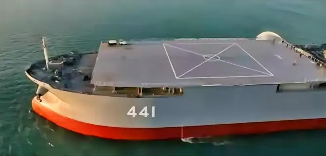 战火烧至中东！伊朗紧急撤军，美军“铁拳打击”锁定12万吨巨舰大战一触即发！