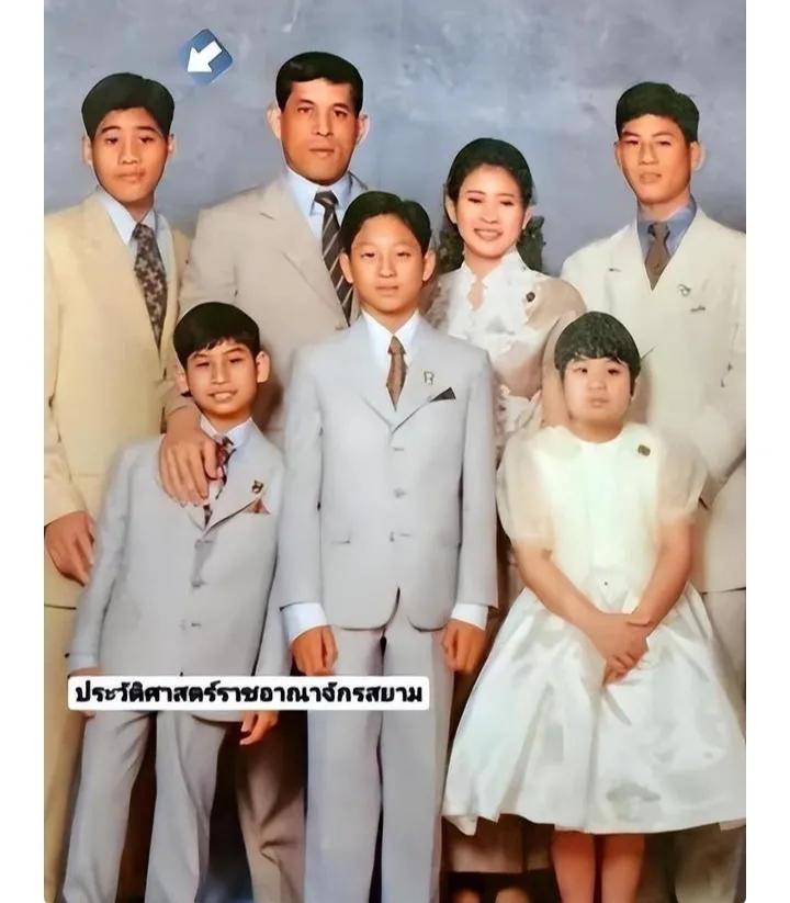玛哈不让余瓦达的四个儿子在泰国生活，或许也不全是因为讨厌余瓦达，顺便讨厌她的四个
