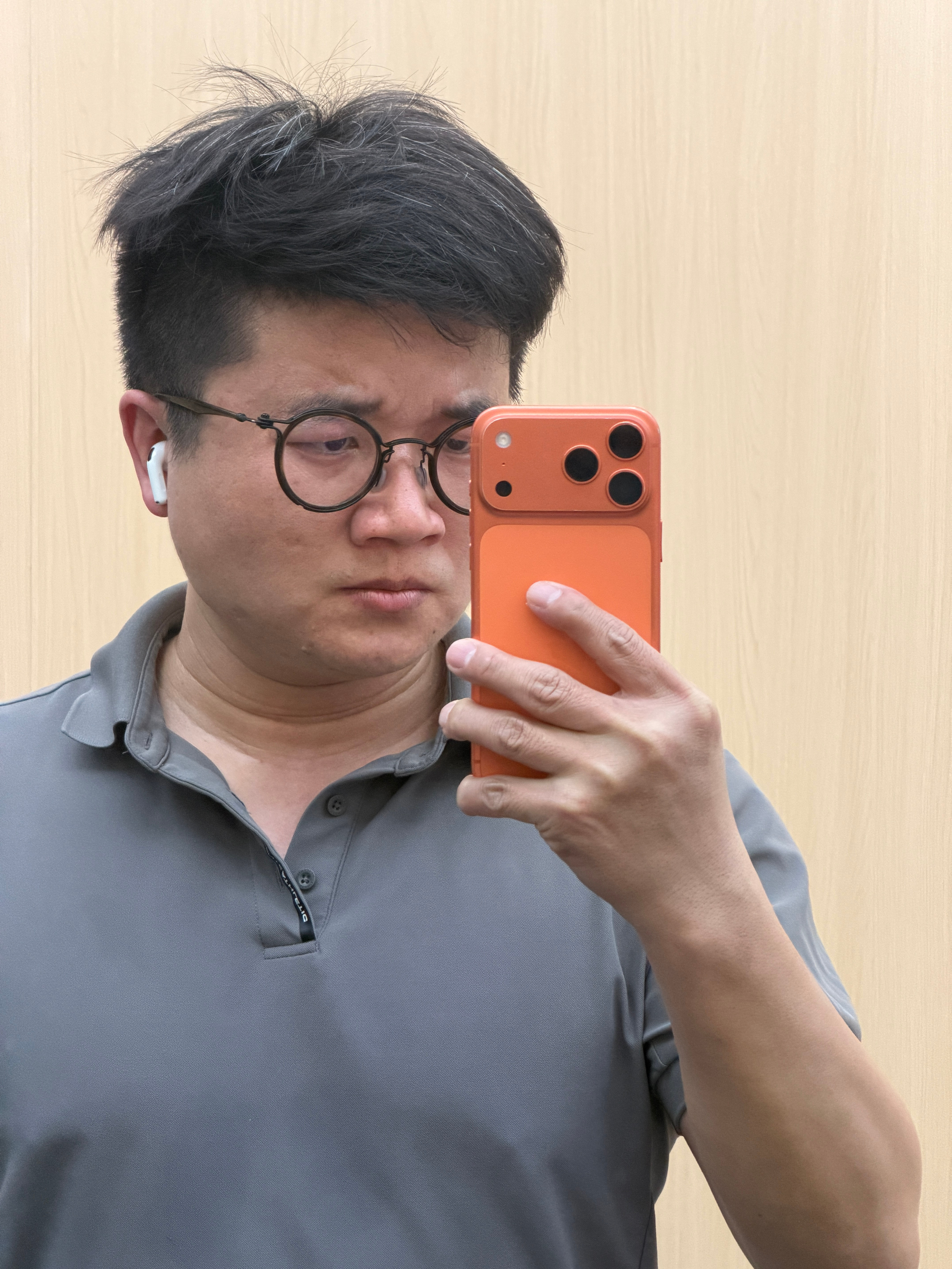 健身打卡2026年第21次、那个很硬的男人回来了、春节胡吃海喝、坏消息：依