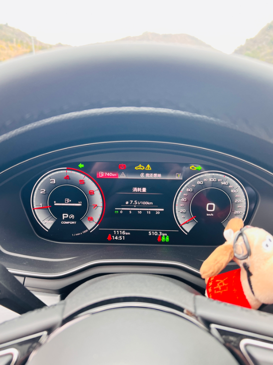 新车提了一个半月，高速上就出现颗粒捕捉器故障，接着发动机转速只能到4000转