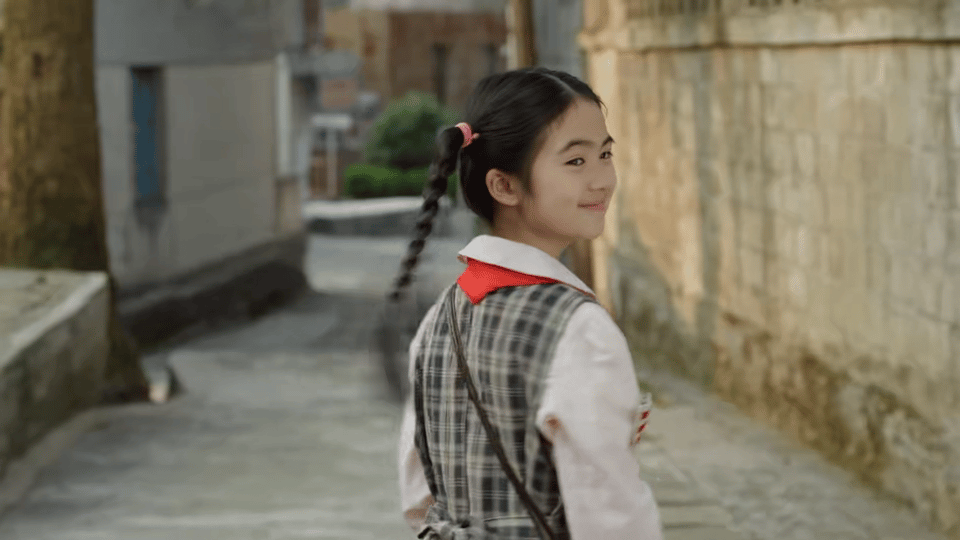 谭松韵新剧身世极限反转换别人可能早就崩溃了，但方婉之真的好勇敢💪，她直接选择放