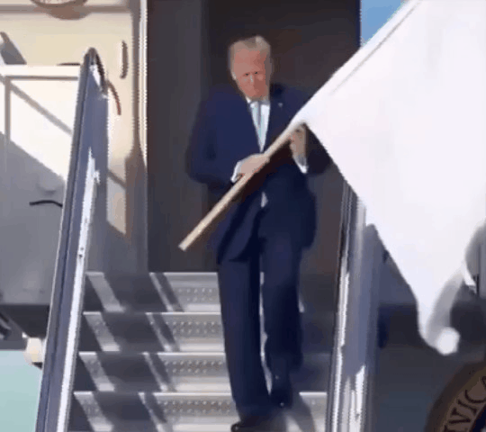 🇮🇷这就是伊朗新闻机构报道特朗普停火消息的方式。仿佛4月8日将是伊朗的胜