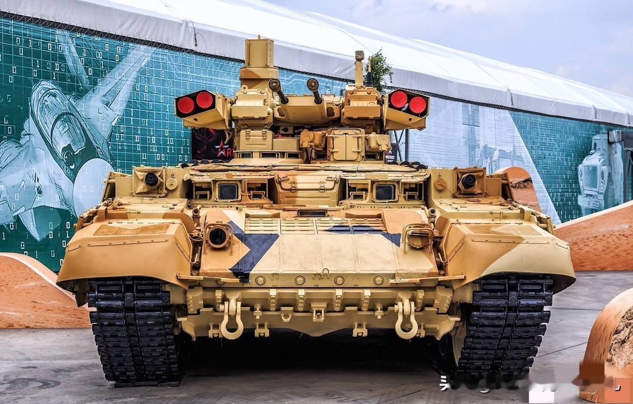 俄军把BMPT“终结者”支援车扩编成营级单位，每3辆坦克配1辆。叙利亚战场