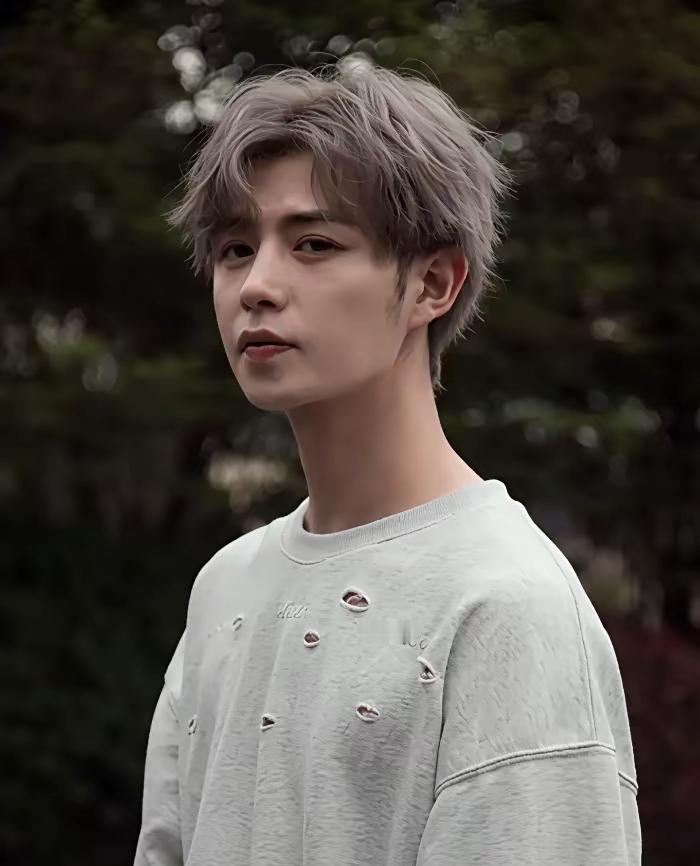 大网红童锦程终于坐不住了，回应了关于孩子抚养费得事，他说自己一开始就没妥协，现在