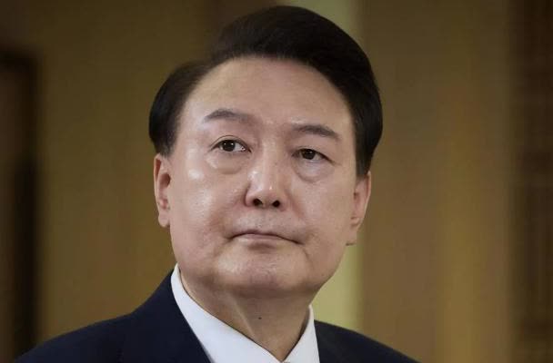 李在明未必就能把尹锡悦给收拾了。李在明想通过特检组调查拿捏尹锡悦，但从眼