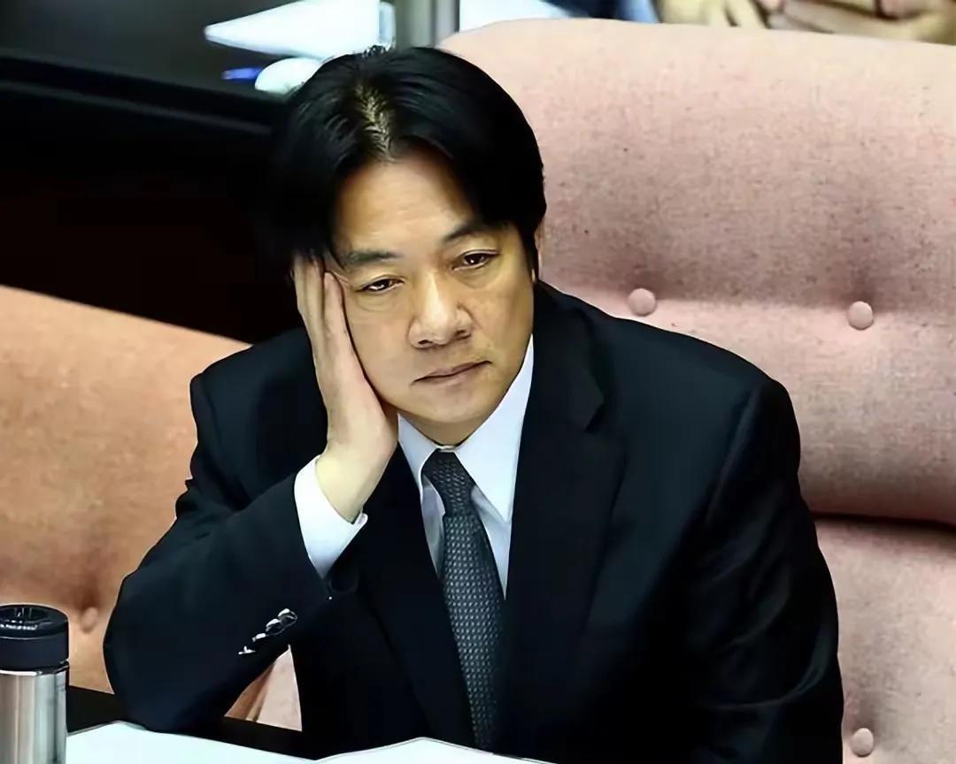 现在的赖清德活的"憋屈"！大罢免过后民进党大败！国民党要求他出来道歉！民进党内