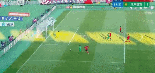 北京国安北京国安中超联赛判罚曹永竞冲撞门将，进球无效