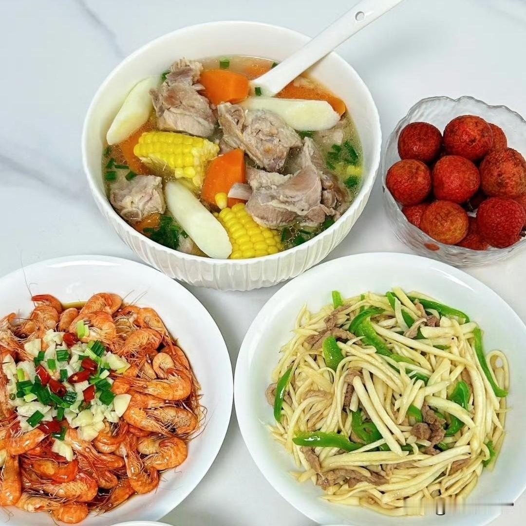 分享一个人的晚餐