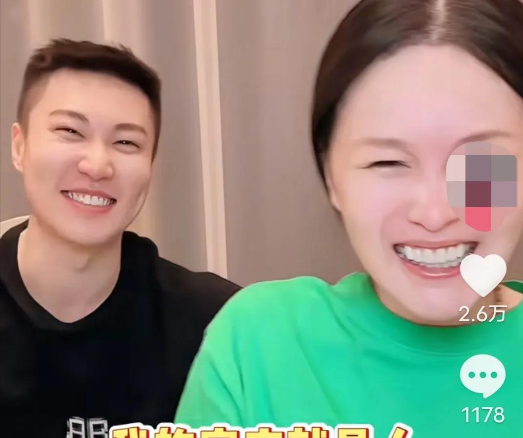 赵本山女儿球球调侃:“我老公那点家产，我不想要，不够我塞牙缝的，我还得搭个人情!