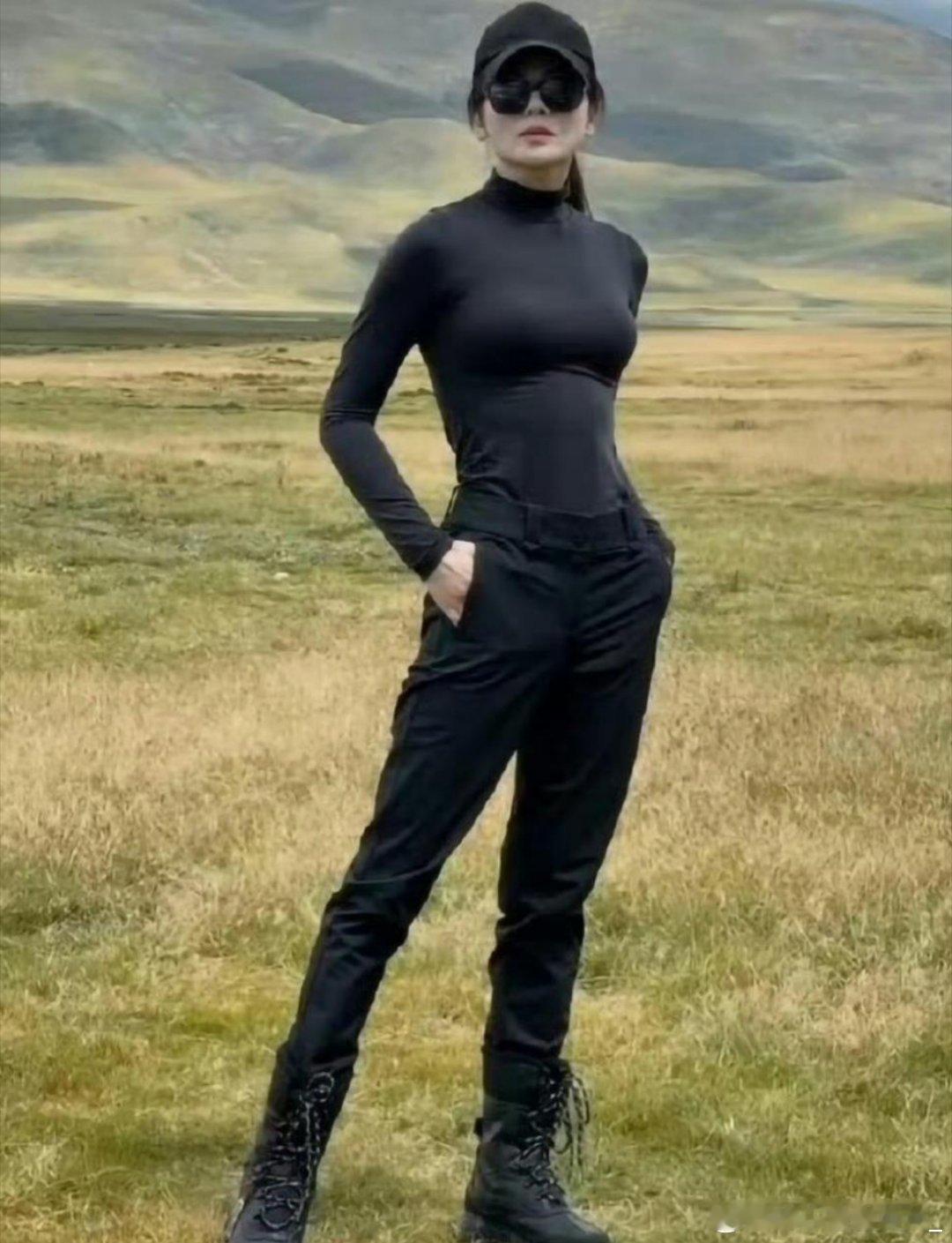 刘涛已经46岁，其身材令人感到惊艳！看起来仿若20多岁的小姑娘，这绝非夸