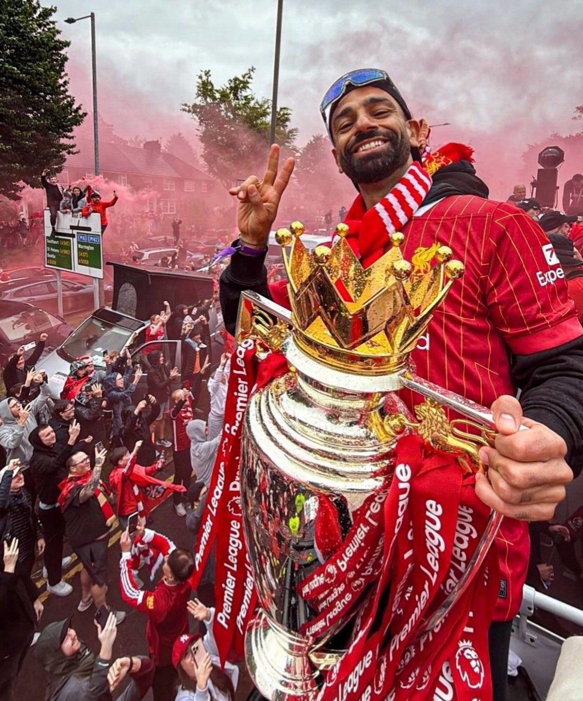 【萨拉赫的替代者】由于萨拉赫在与利兹联的赛后公开炮轰俱乐部，埃及球星极有可能在明