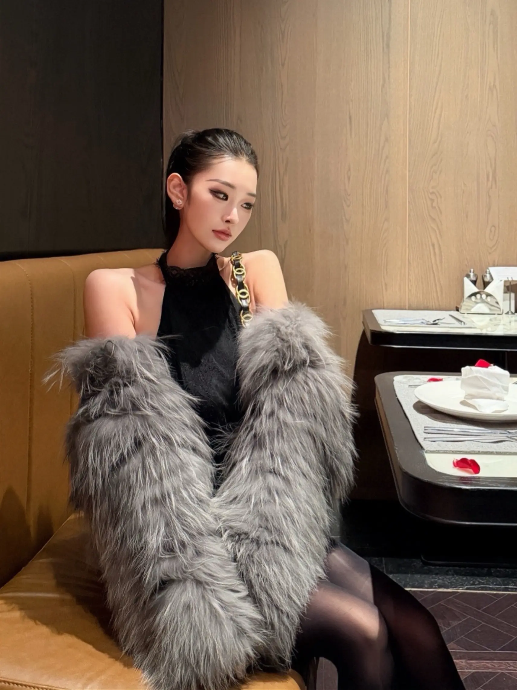 老娘头骨都比你三观正