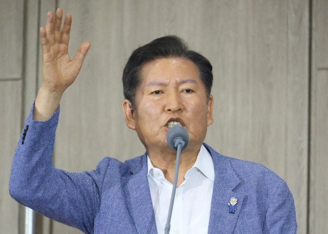 韩国政客真敢玩，要解散在野党？韩国政坛这出戏真是越来越精