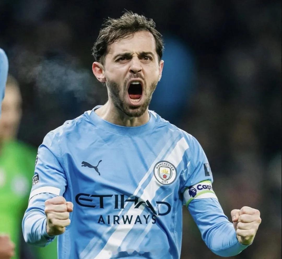 瓜迪奥拉在新闻发布会上谈到了贝尔纳多-席尔瓦的未来问题。曼城主帅表示：“我也不知