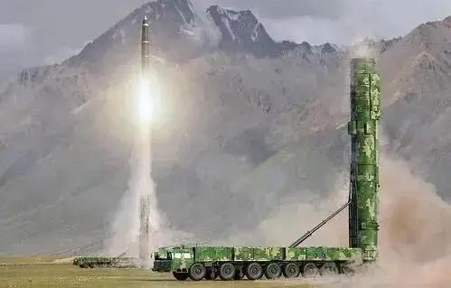 一旦开战，中国发射1枚东风41，代价大到超出普通人想象！很多人只知道它是镇