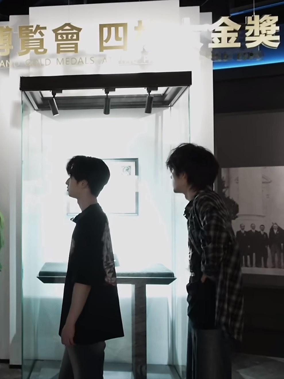 闪银