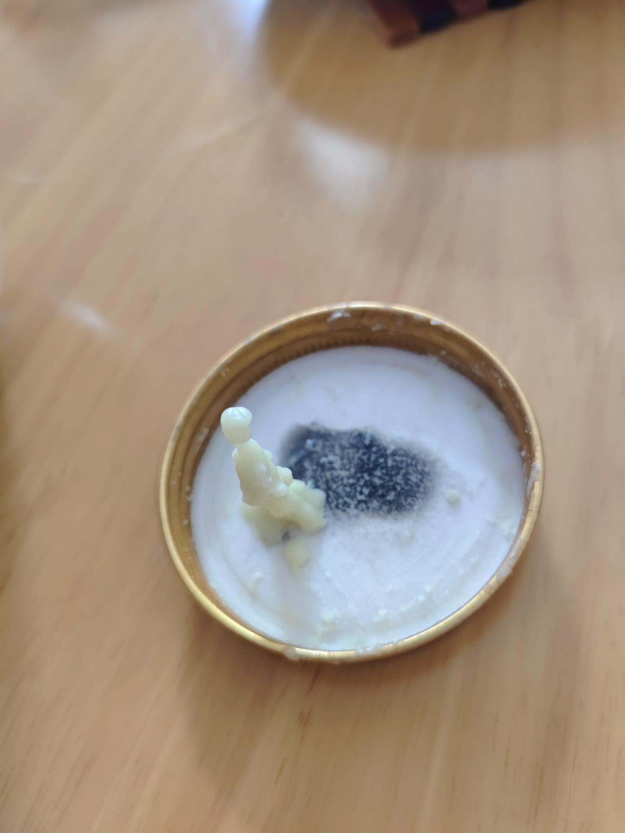 有姑娘的，千万不要把姑娘嫁给两个儿子的家庭！朋友向我吐槽，说她婆婆过年没有来