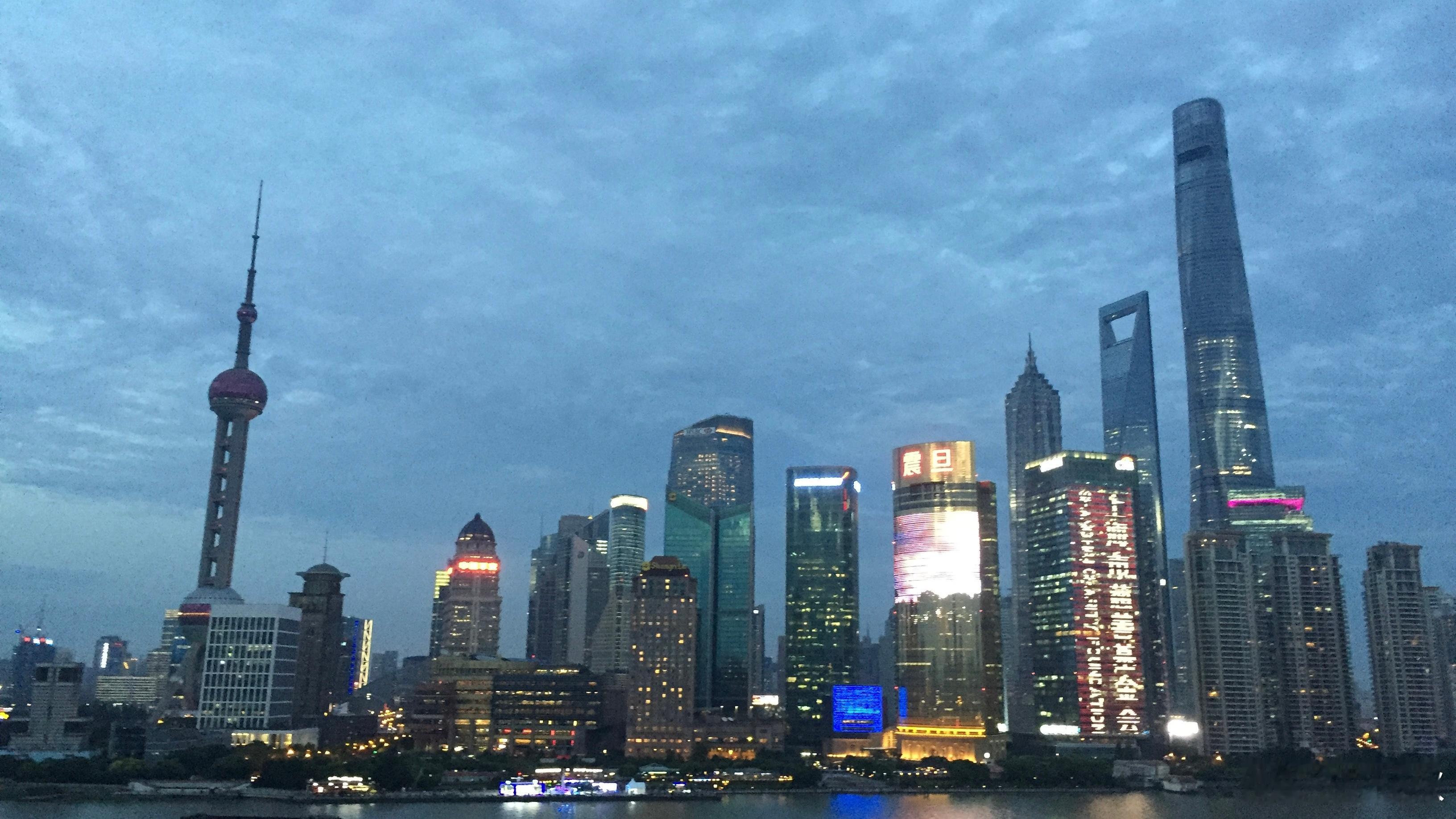 第一大市第一大区第一大县随着各地经济数据的公布，2025年中国的经济版图越来