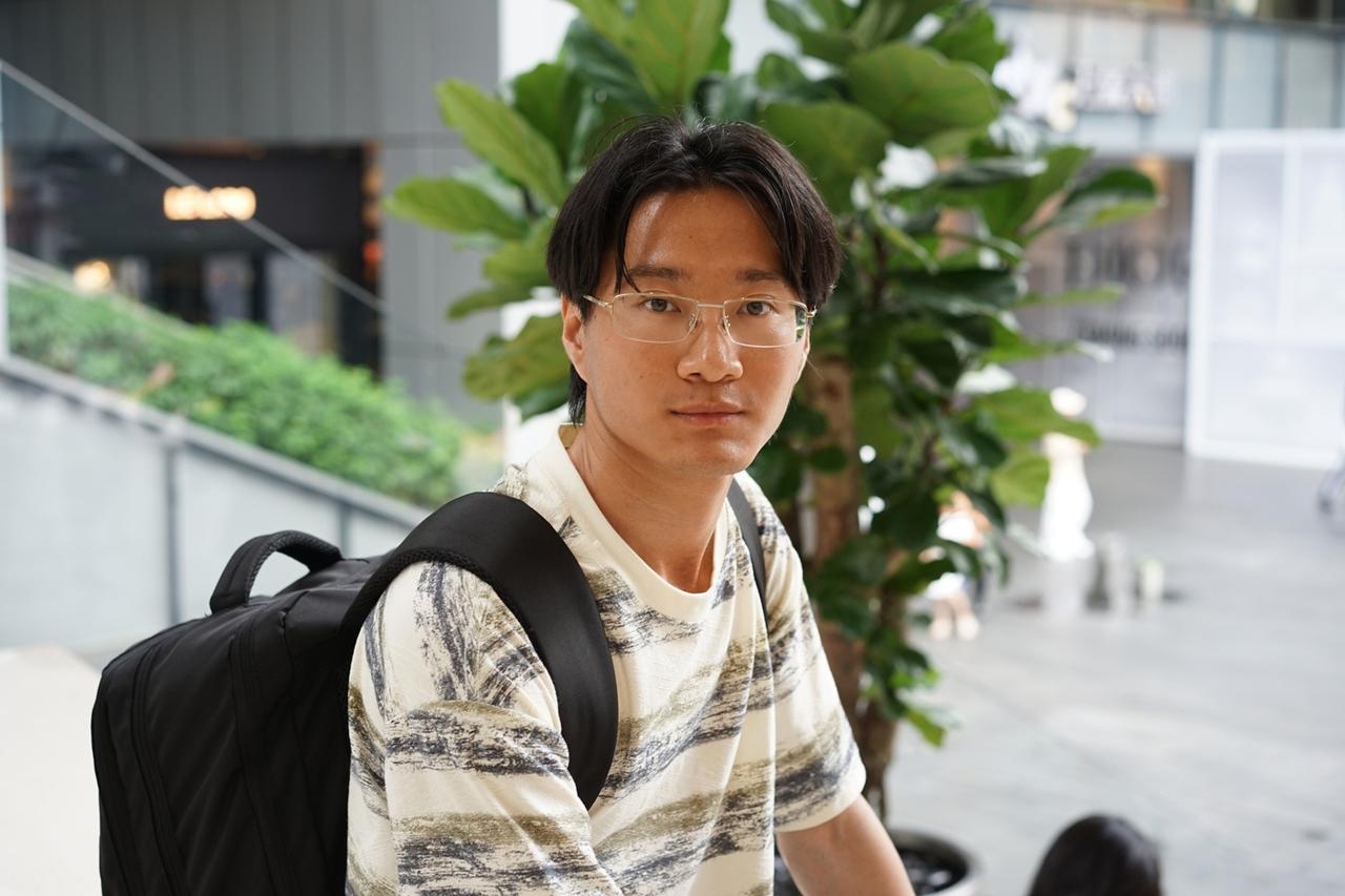 在深圳偶遇这个来旅游的小伙，真是聪明又清醒。2024年内蒙古工业大学毕业，分配
