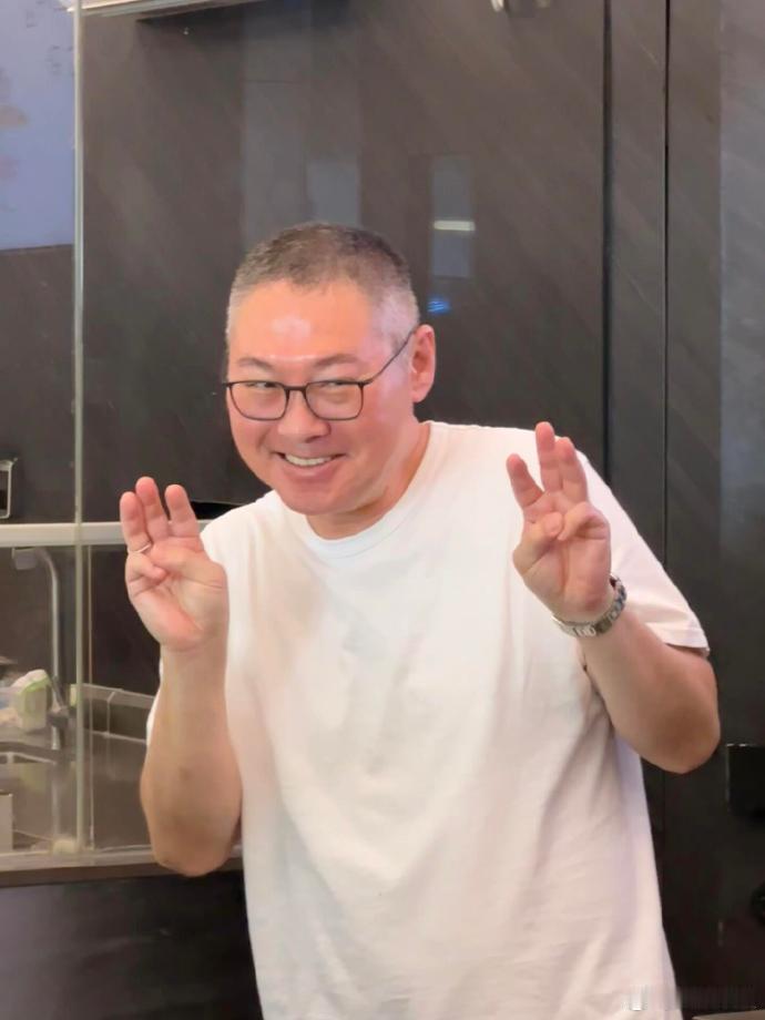 樊振东喜欢黎子安的原因找到了樊振东会不会看到综艺流口水啊哈哈哈哈哈！​​​