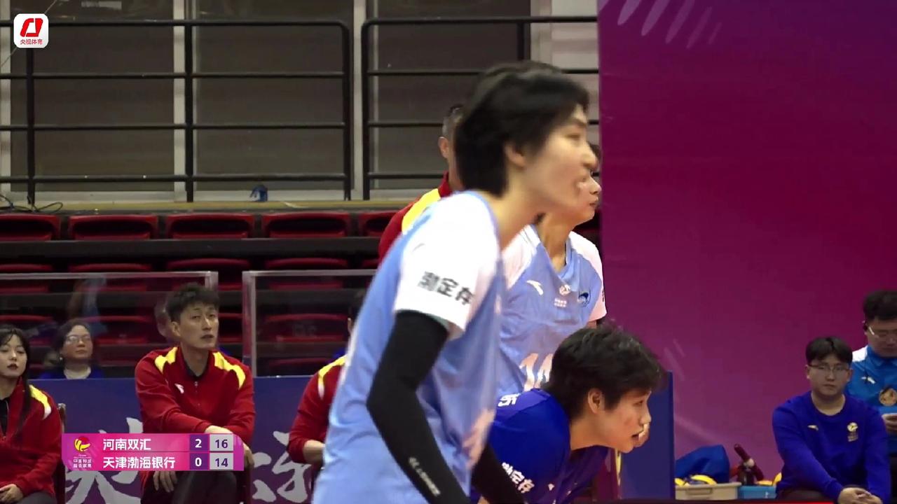 预料之中！天津女排客场0:3被河南女排剃了一个光头，半决赛硬碰江苏女排3月1