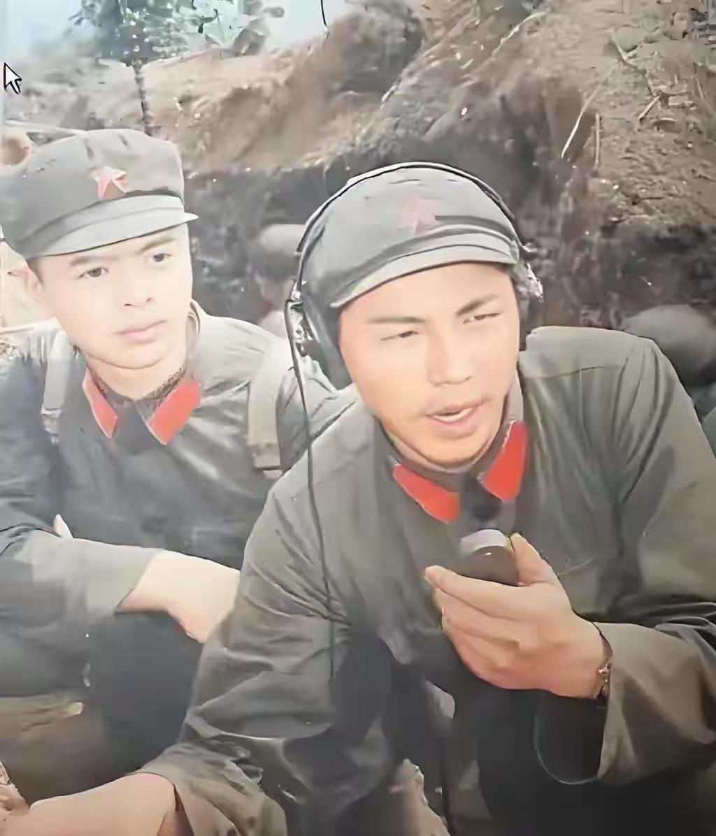 四川知青谢志熙，1976年入伍，当了排长还改不掉一身野性。行军途中砍过越南人的甘