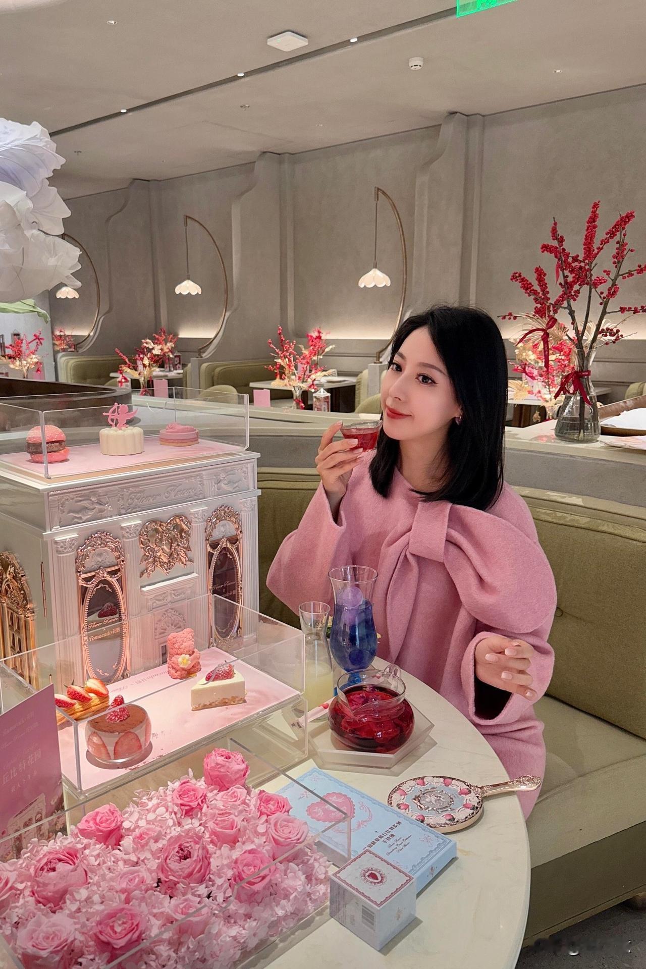 喝美丽下午茶咯~🫖呜呜呜太幸福了喝到了漂亮下午茶啦就是这个丘比特下午茶?