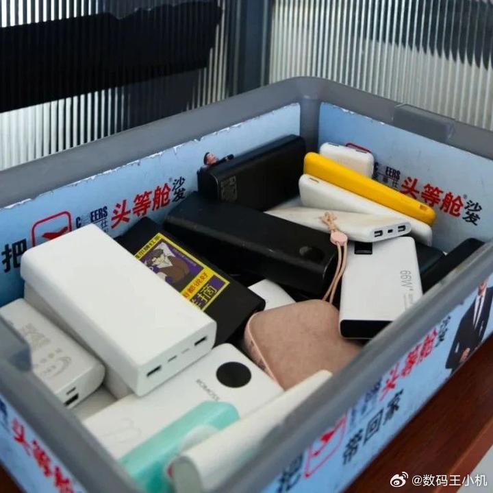 罗马仕宣布停工停产半年这也是没办法的事了，拿不到新的认证，没有新产品推出，企业相
