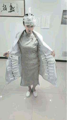 你这样还能嫁出去吗[惊恐]