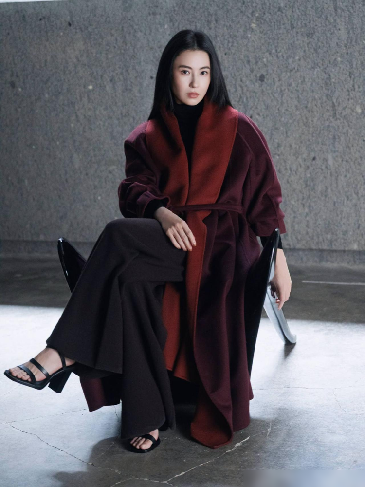 张柏芝现在估计肠子都悔青了。不过，她到底后不后悔，外人并不知道，不能把猜测当成她的心里话。2018年