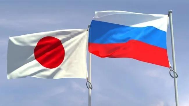 日本给俄罗斯写的这封“保证书”，每一个字都在算计中国。4月24日，俄罗斯外