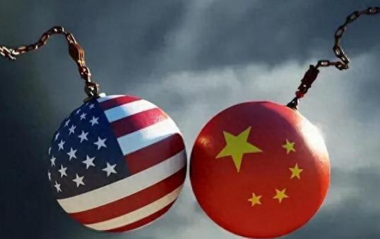让美国万万没想到的是，如今站在他对面的敢和他叫板，敢和他硬刚到底的“钢铁巨人”，