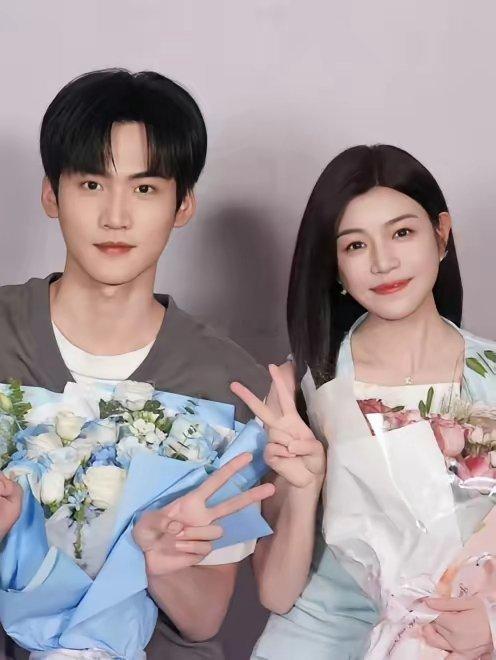 《狙击蝴蝶》奉劝大家一句，谈恋爱千万别学岑矜和李雾，不是因为他们的爱情太跌宕起伏