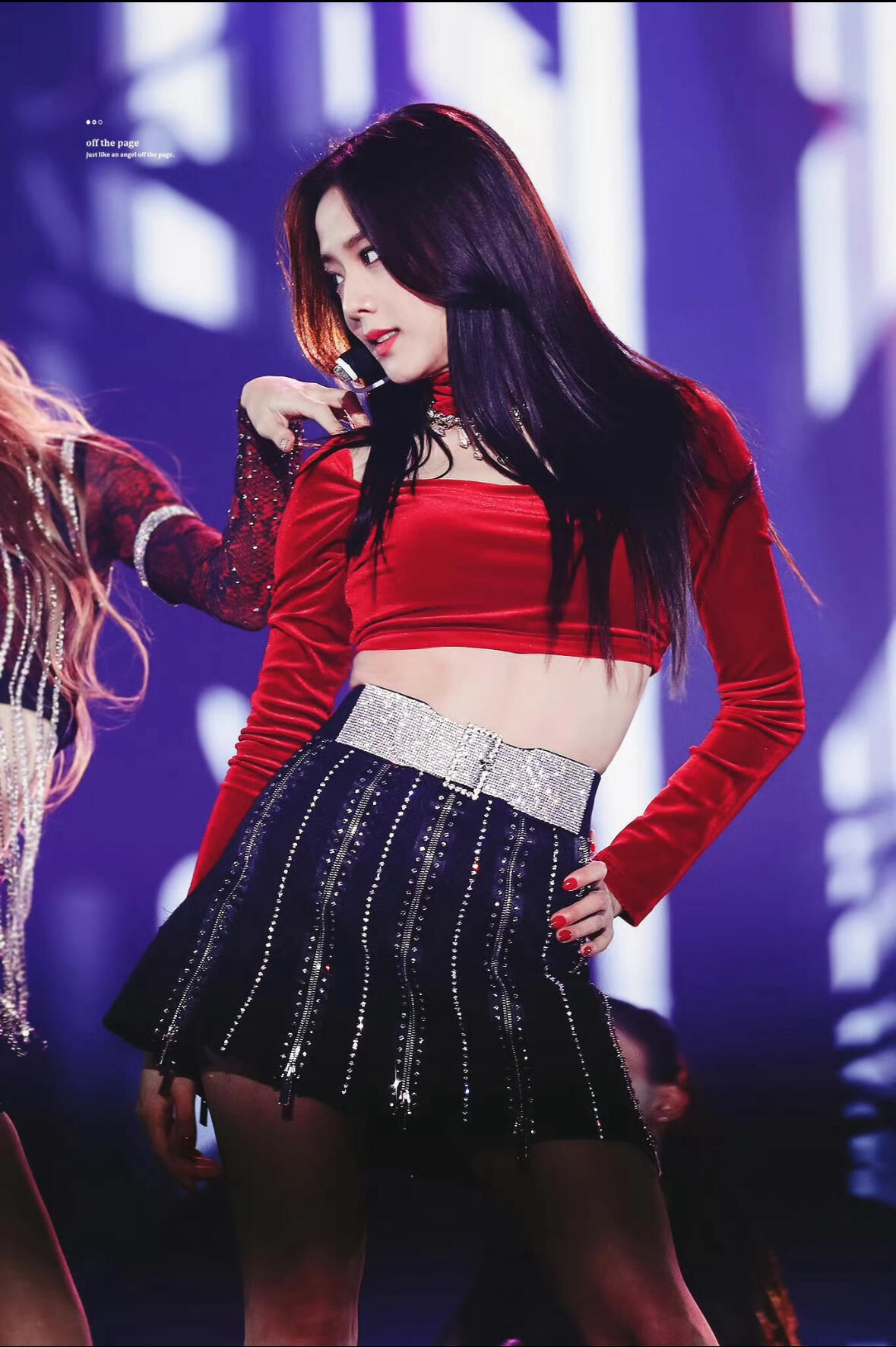 金智秀戛纳获奖感言【金智秀】let's回顾红衣战神