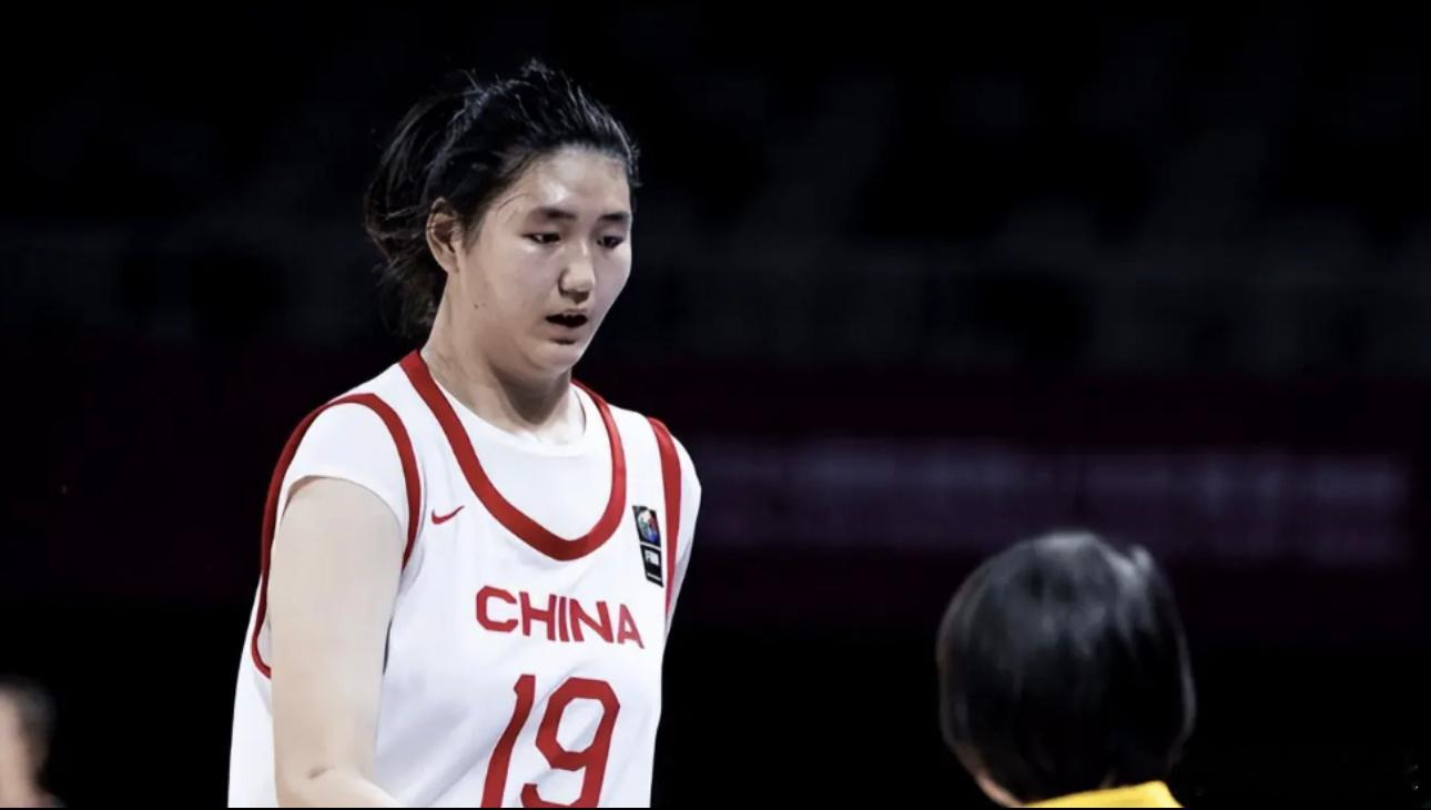 11月19日讯根据媒体人中国女篮新星张子宇错过新赛季WCBA注册截止日。WCB